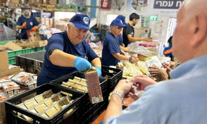 מפעל החסד "יד ביד" השיק מיזם חדש לזכר עמרי בן-שחר ז"ל