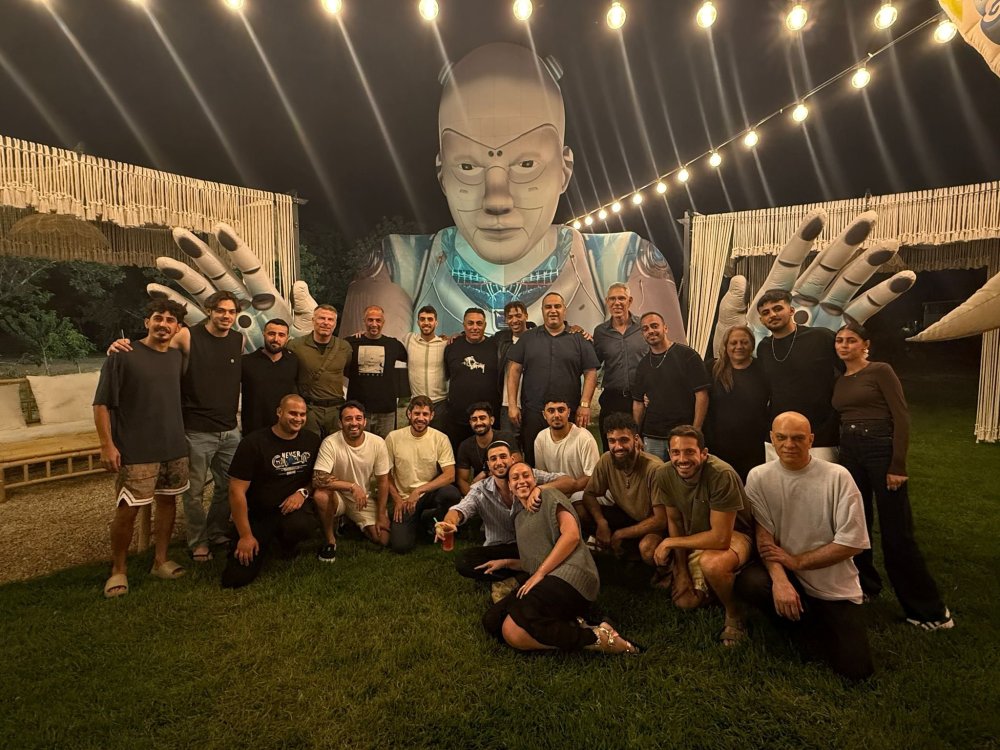 איש העסקים הראשוני שפי ששון מרגש את העיר עם שליחות של תקווה ישראלית 
