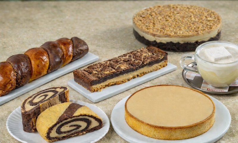 קונדיטוריית ביסקוטי משיקה קולקציית קינוחי פתי בר 