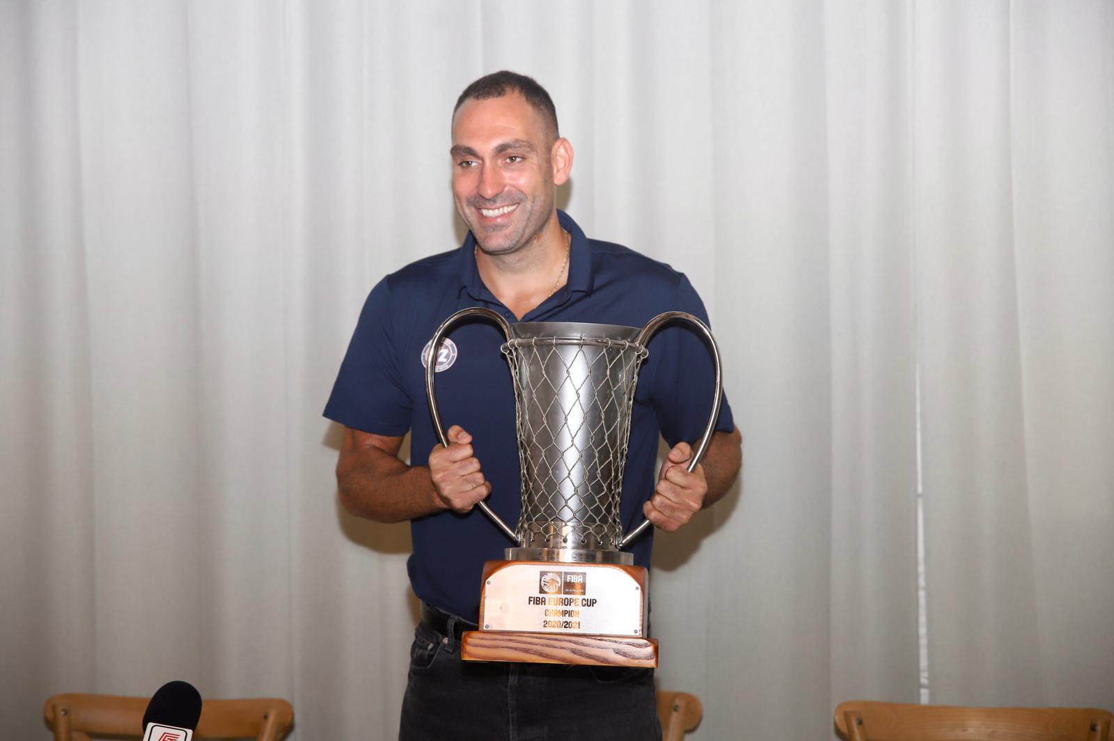 צילום: עמית סמיקט