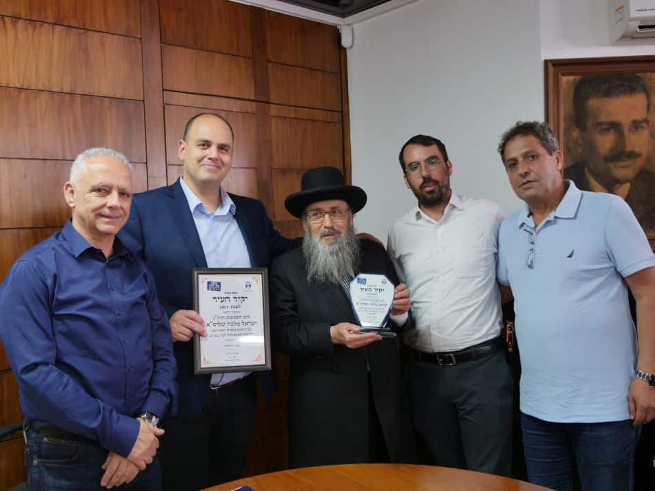 רב השכונות ישראל מלכה צילום: דוברות עיריית בת ים