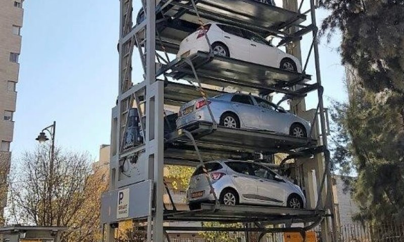 מתקן חניה מדגם קרוסלה. צילום: ייזום ראשון 