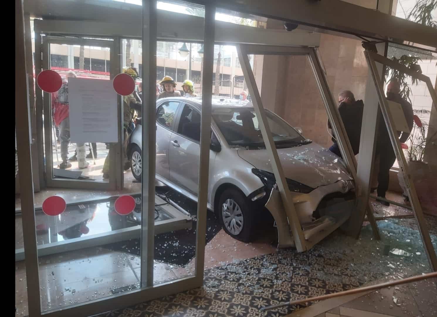 צילום מזירת האירוע: דוברות כבאות והצלה, ראשל"צ