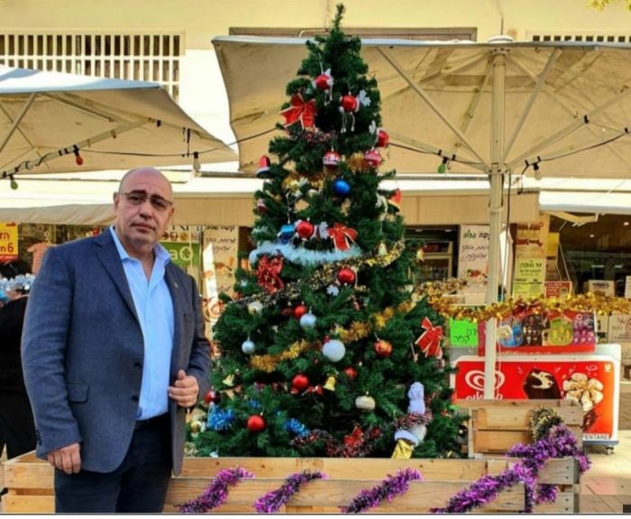 ראשל"צ: ביוזמת סגן ראש העיר בבצקי, שוב יוצב עץ אשוח במרכז העיר