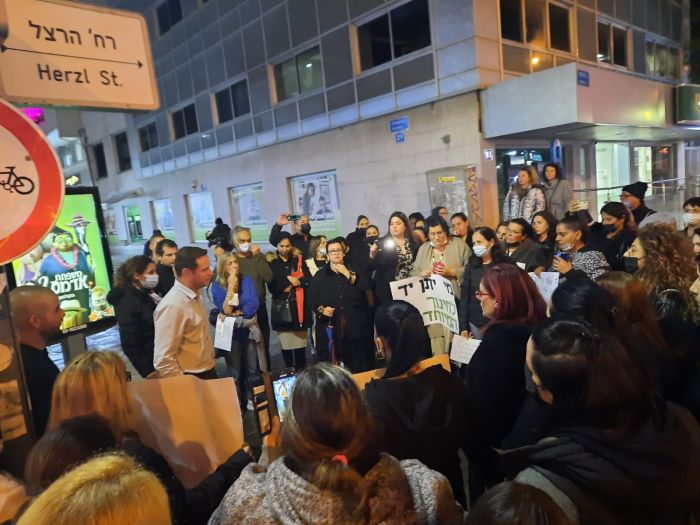 מחאת הסייעות