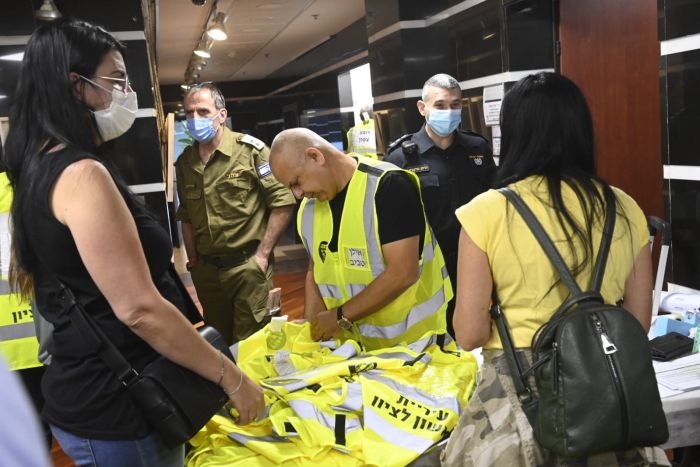מדמים מצב לחימה אתמול בעירייה. צילום דוברות העירייה