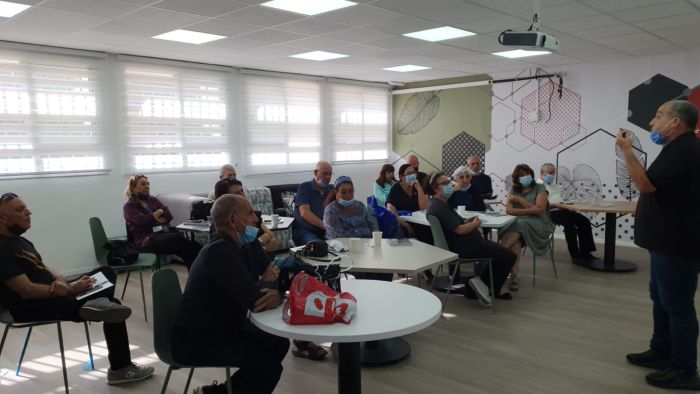 כיתת הוותיקים. צילום: עיריית אור יהודה