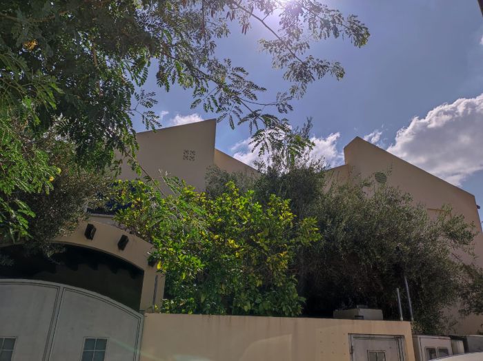 וילה, אילוסטרציה