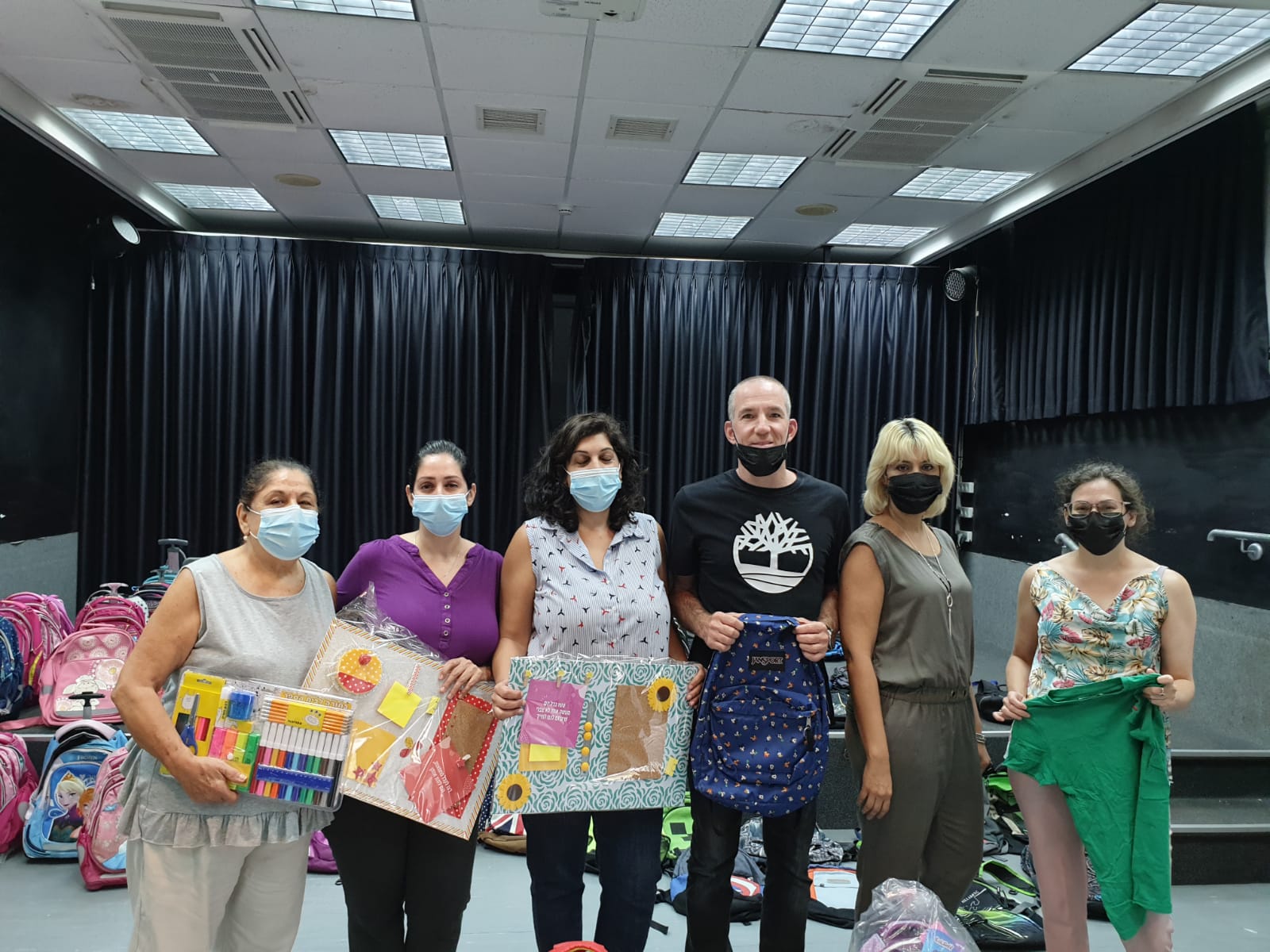 תמונה: מיזם תיק לכל תלמיד <br> צילום: "נפגשים" מרכזים קהילתיים