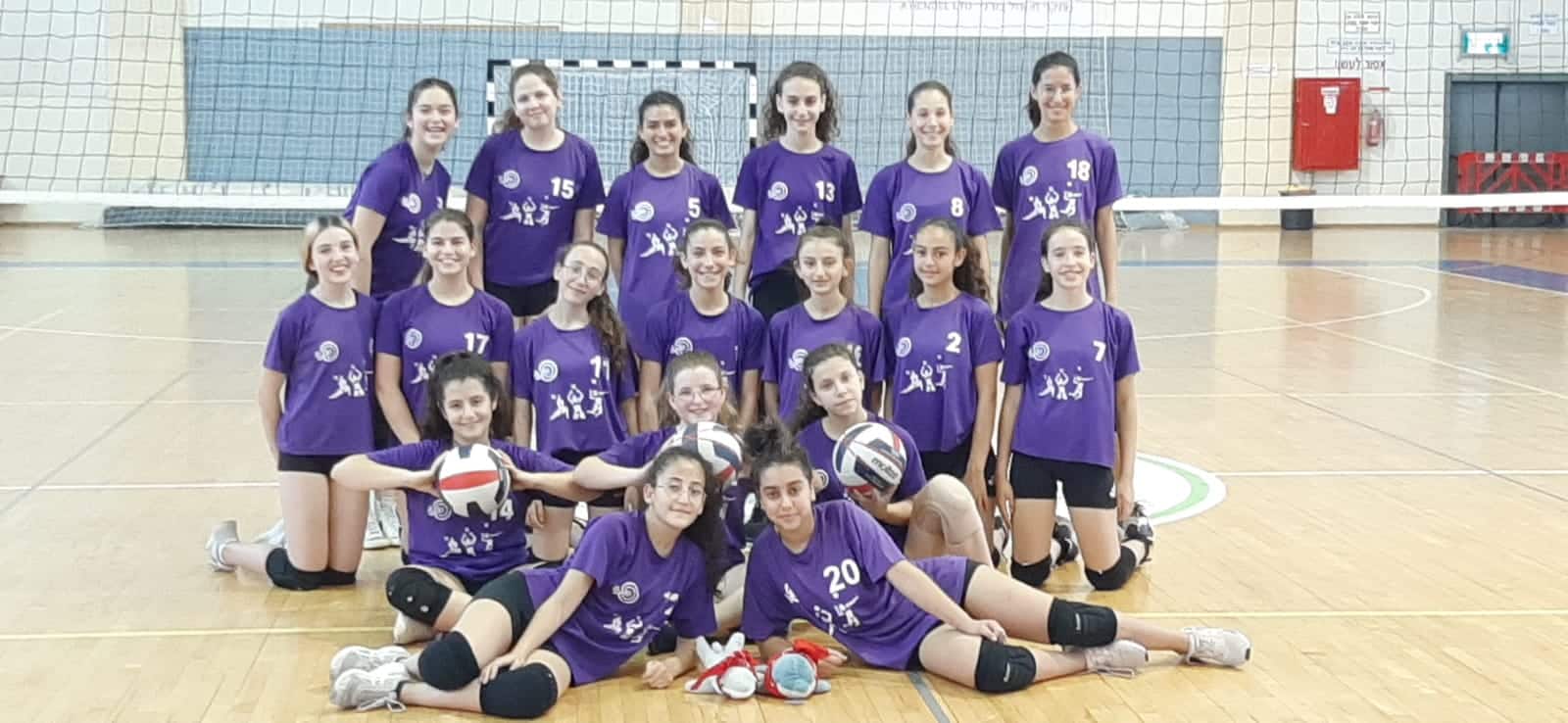כדורעף: מקום ראשון לחט''ב גולדה