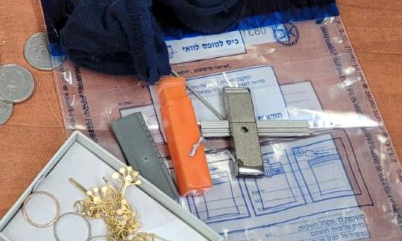 הרכוש הגנוב שנתפס- צילום דוברות משטרת ישראל