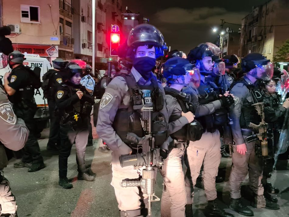 שוטרים אמש בטיילת- צילום: דוברות משטרת ישראל