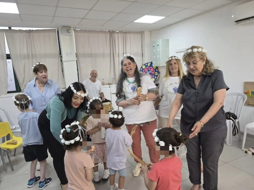    בני ברית ישראל חגגו את שבועות עם ילדי עמותת "צעד קדימה" באירוע מוזיקלי מרגש