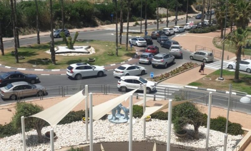 הדרך העמוסה אל הים. צילום: פרטי הדרך העמוסה אל הים. צילום: פרטי