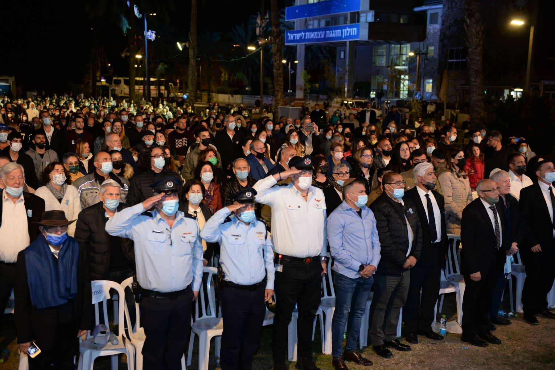 טקס לזכר חללי מערכות ישראל וחללי פעולות האיבה תשפא 2021 בחולון, צילום-טל קירשנבאום