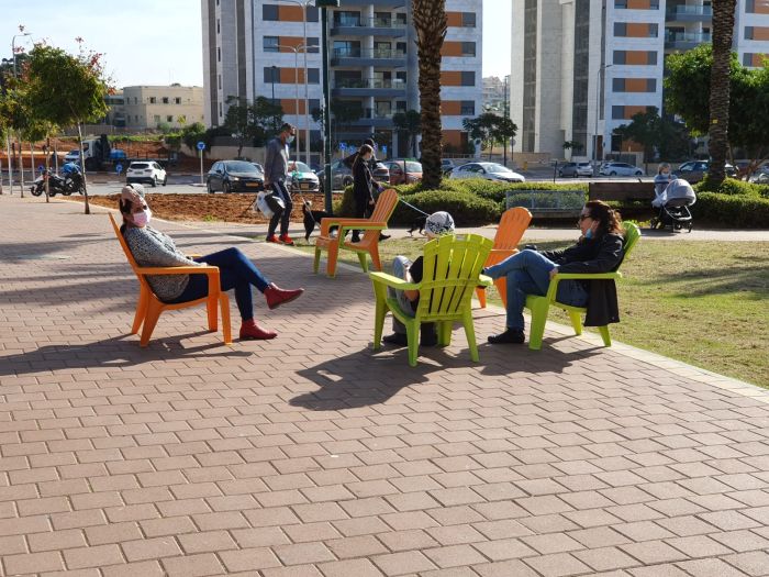מעודדים את התושבים לצאת. צילום: עיריית קריית אונו