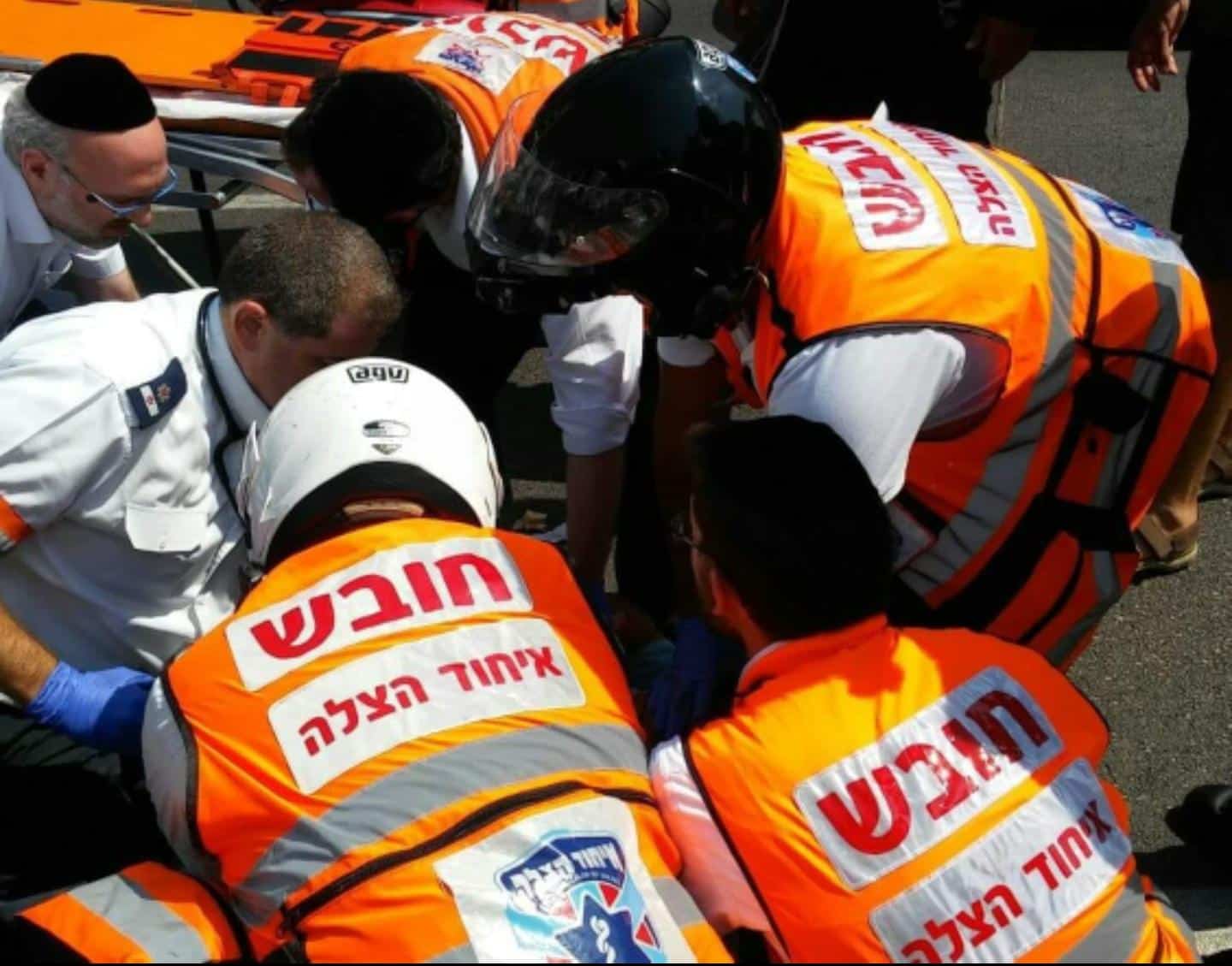 חולון: החייאה לבן 40 שהתמוטט ברחוב