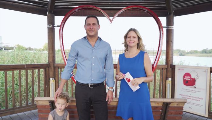 רז עם אשתו גלי ובנו ריף. צילום: שי אשכנזי 