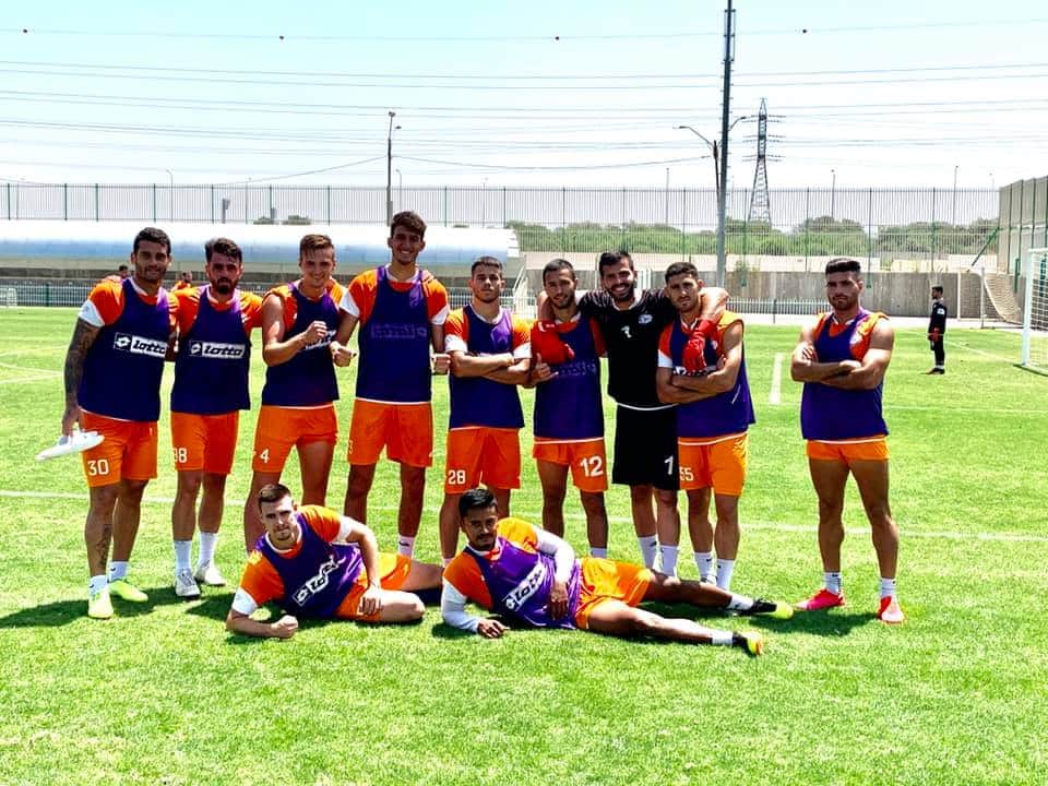 כדורגל: בצליעה אל הפלייאוף