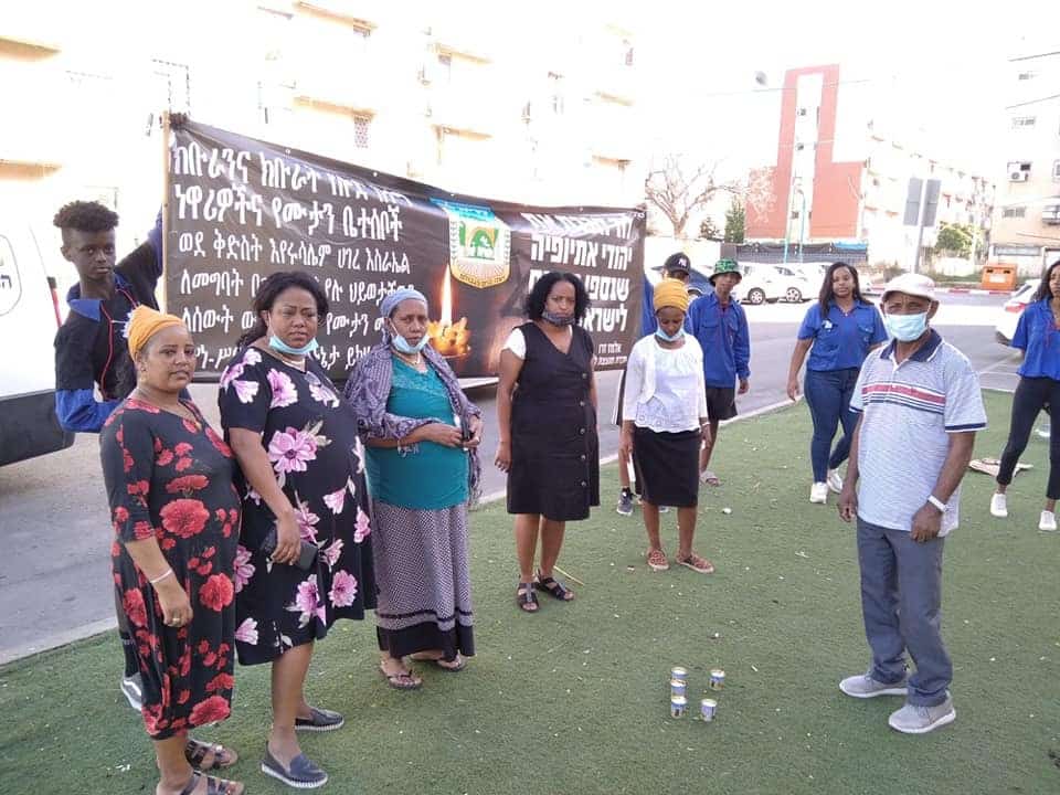 חברת המועצה אלמז זרו (במרכז) <br> צילום: דוברות העירייה