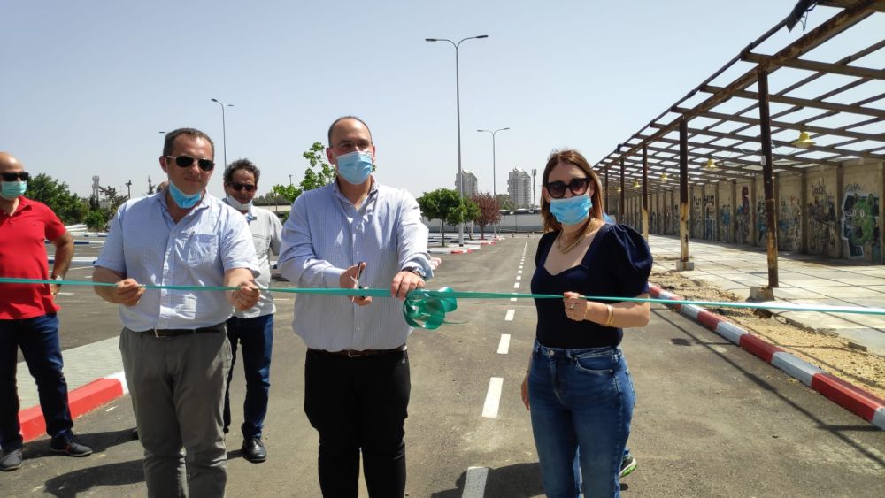 ראש העיר צביקה ברוט חנך את חניון היכל המשפט החדש בעיר