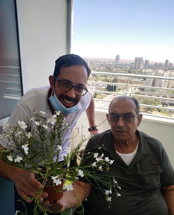 מרימים את מצב הרוח <br>  צילום: יח"צ 