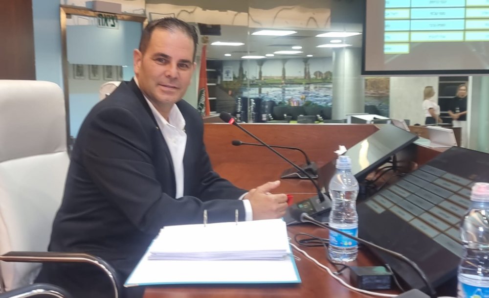 חבר המועצה אוהד אוזן עם מינוי חדש 