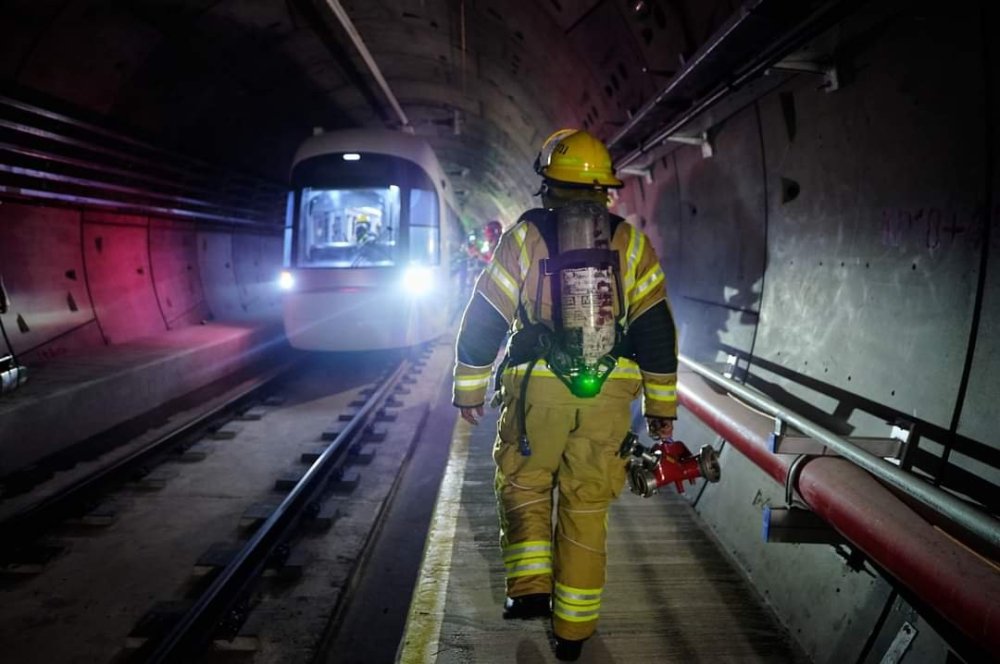 רמת גן: תרגיל לילה ברכבת הקלה