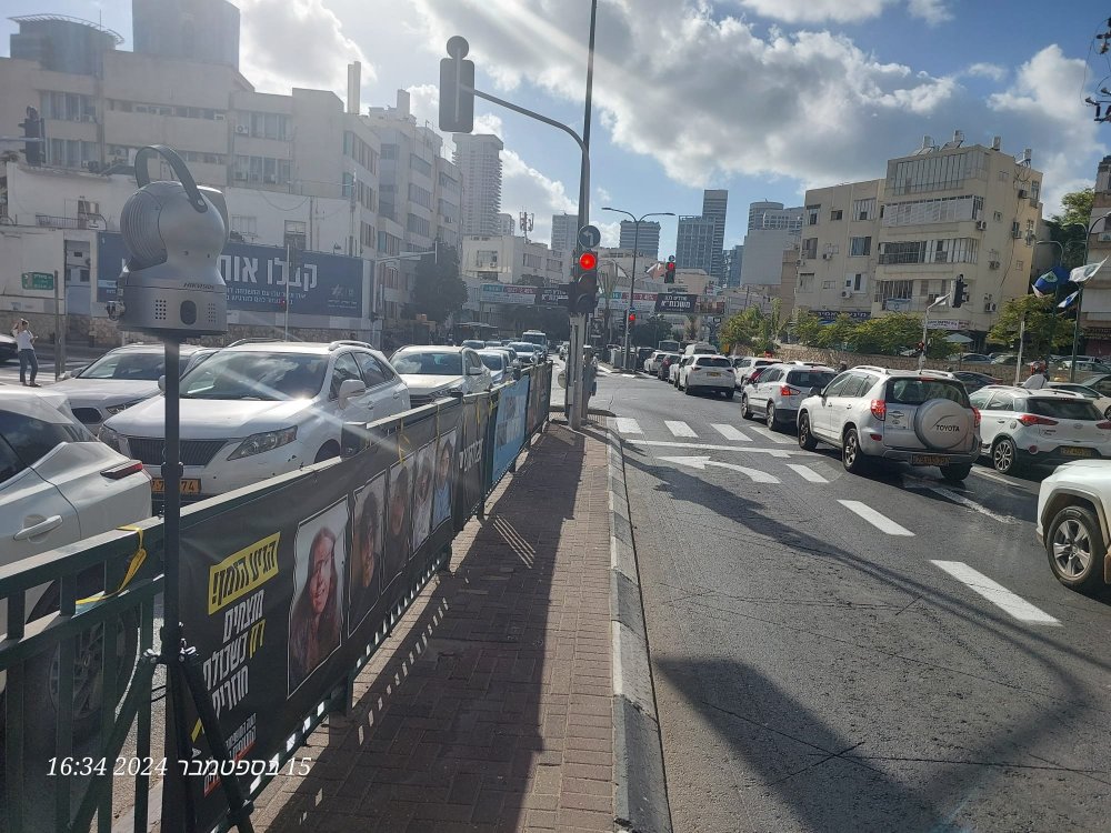 בשעה טובה: מבצע אכיפה בצמתים של שכונת חרוזים, בשיתוף משטרת ישראל, יצא לדרך 