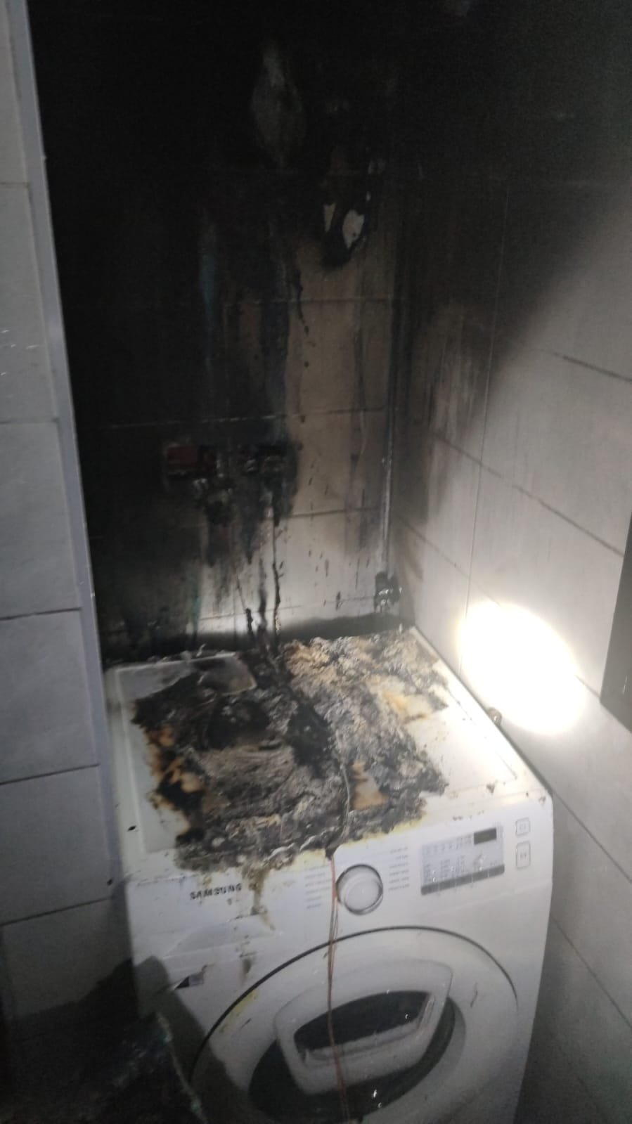 רמת גן: שריפה כילתה את הדירה 
