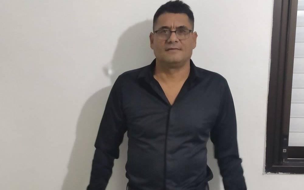 בית ספר שלם בוכה: המורה היקר נפטר בפתאומיות בגיל 56