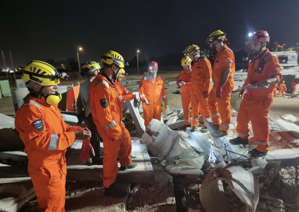 רחובות: יחידת החילוץ של העיר מגייסת גיבורי על