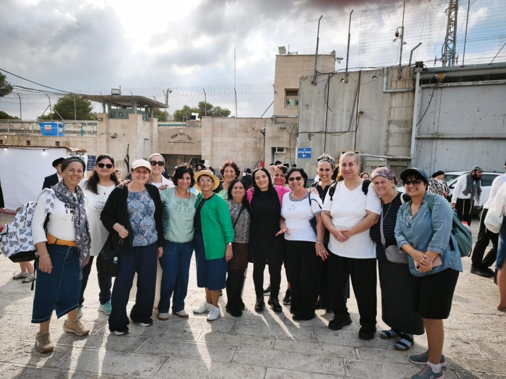 ממערת המכפלה ועד בית הנשיא: המסע המרגש של נשות "בני ברית" מראשון לציון