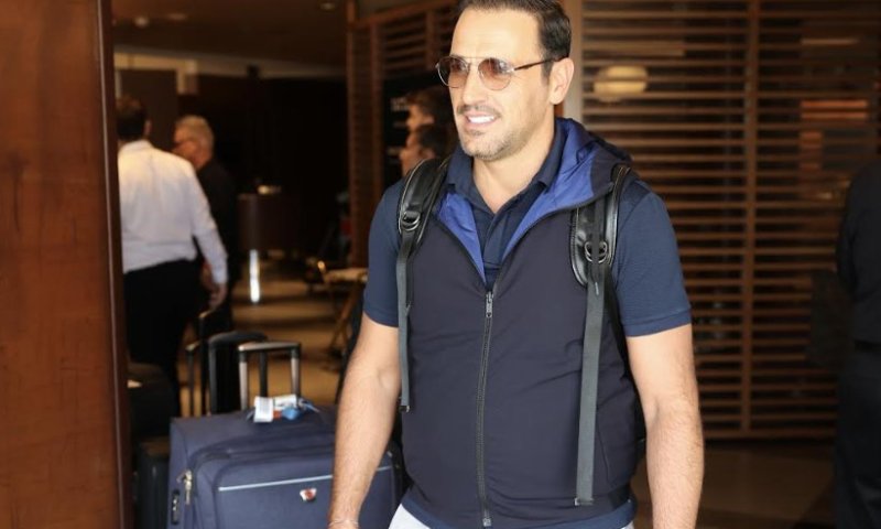 בשעה טובה: ניקוס ורטיס נחת בישראל