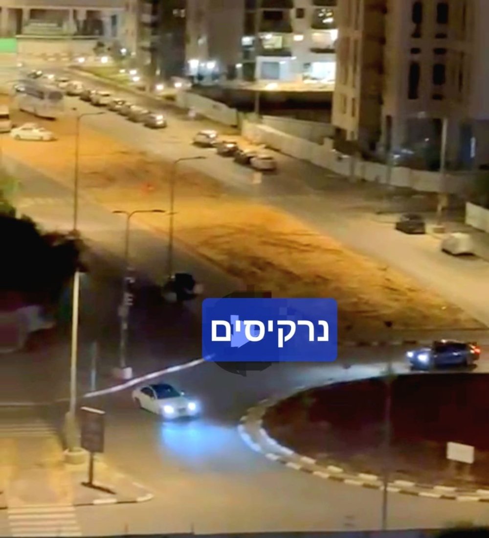 סיוט בנרקיסים: נהגים משתוללים בלילות  ומסכנים חיי אדם. התושבים אובדי עצות