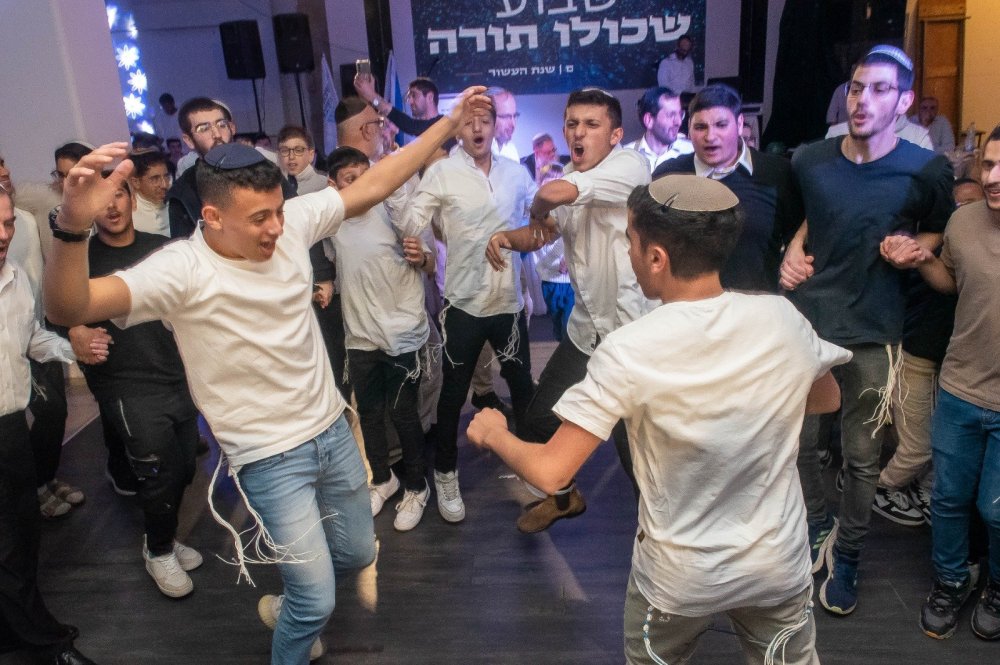 זו הסיבה לשמחה הרבה בישיבת בני עקיבא