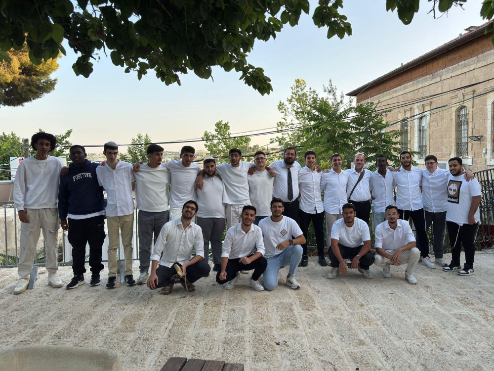 מסע זהות מרגש: תלמידי י"ב  בישיבת בני עקיבא שבו ממסע שורשי ומאחד ברחבי הארץ