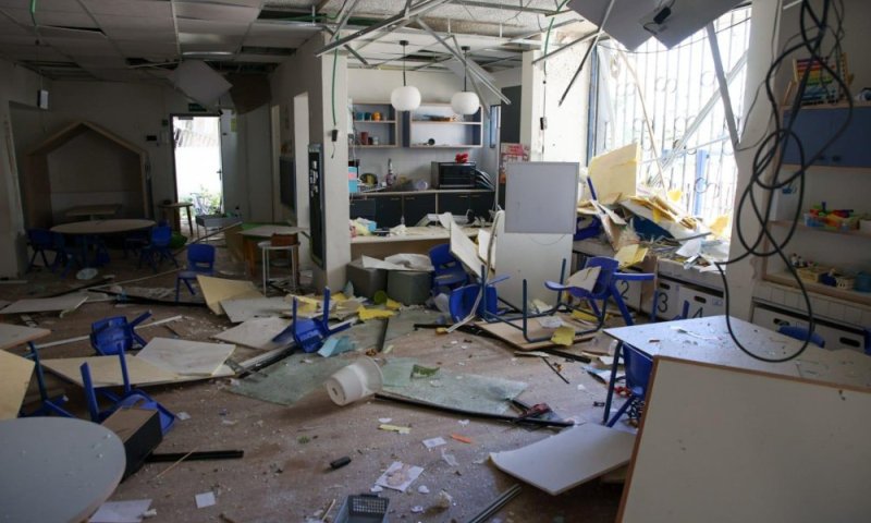 ראש העיר רמת גן, כרמל שאמה הכהן: במרחק מטרים בודדים מזירת הנפילה בר״ג - גן ילדים. נס גדול קרה לנו הבוקר.