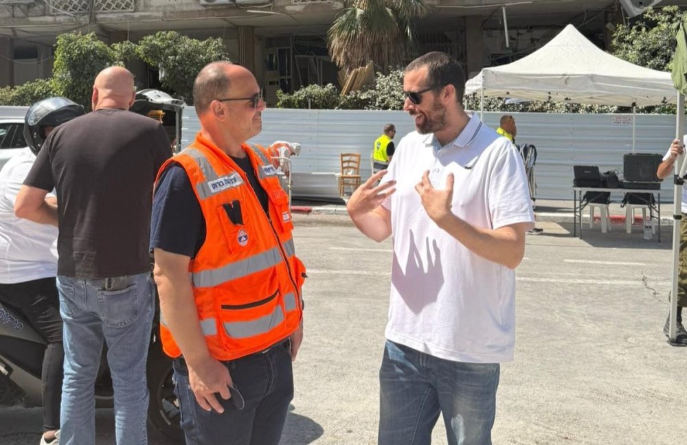 כך נראה שיתוף פעולה בין ה"שגרירים" לעיריית בת ים