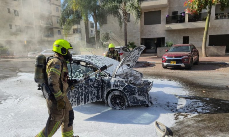 על הבוקר: שריפת רכב ברמת גן