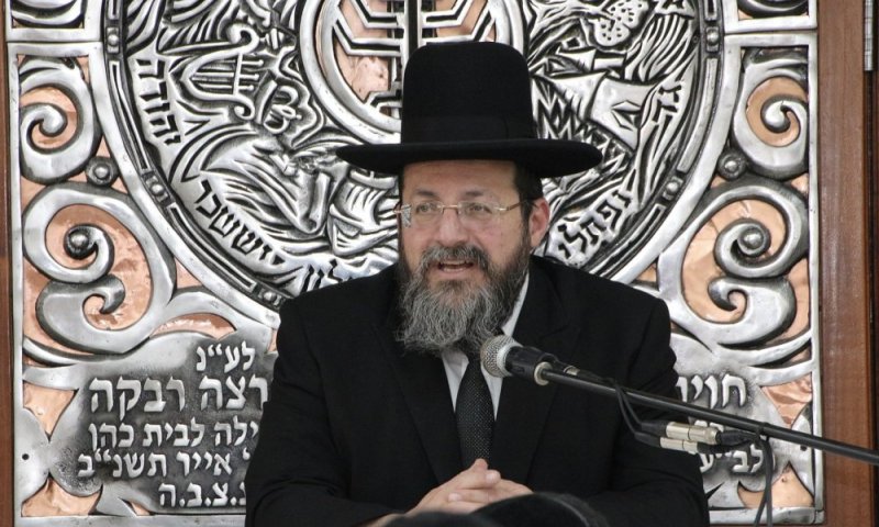 בת ים: הרב הראשי נגד תפילה לשלום המדינה