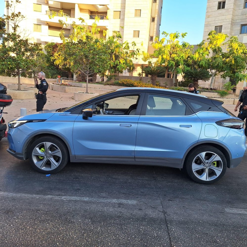 דקות מרגע הדיווח: נעצר שב״ח שניסה לגנוב רכב 