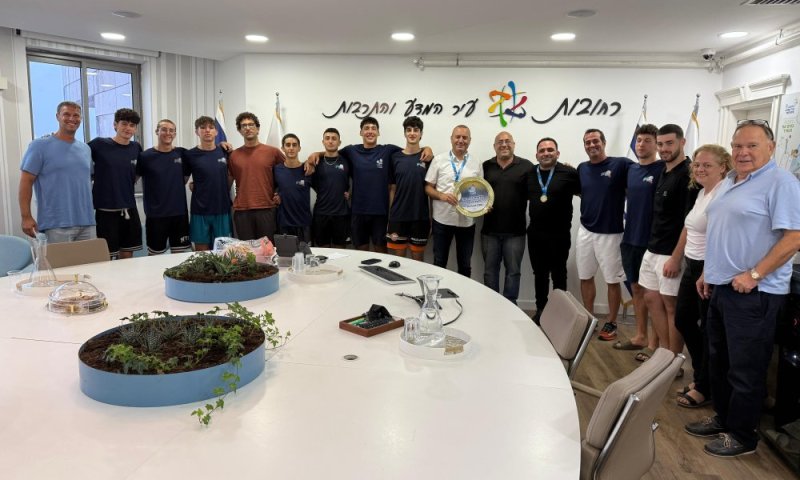 עושים כבוד לספורט ברחובות