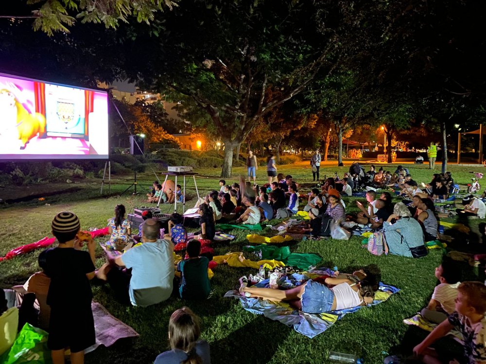 קולנוע ירוק ברחובות: סרטים לכל המשפחה תחת כיפת השמיים &ndash; הכניסה חופשית!