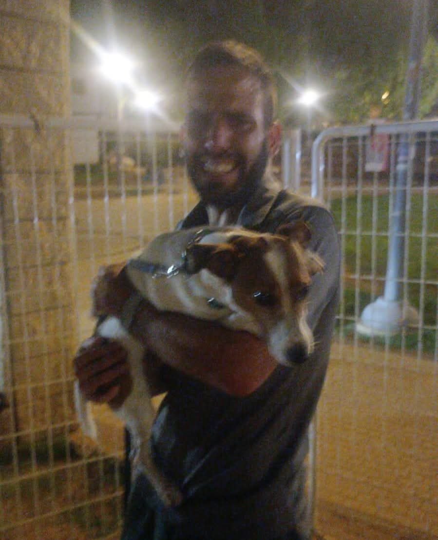 ראשון לציון: ג'ק ראסל שנגנב נמצא וחולץ על ידי משטרת ישראל