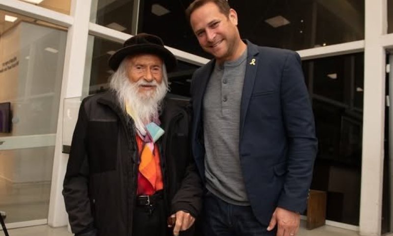 גאווה מקומית: יעקב אגם זכה בפרס ישראל יצירותיו מוצגות בראשון לציון