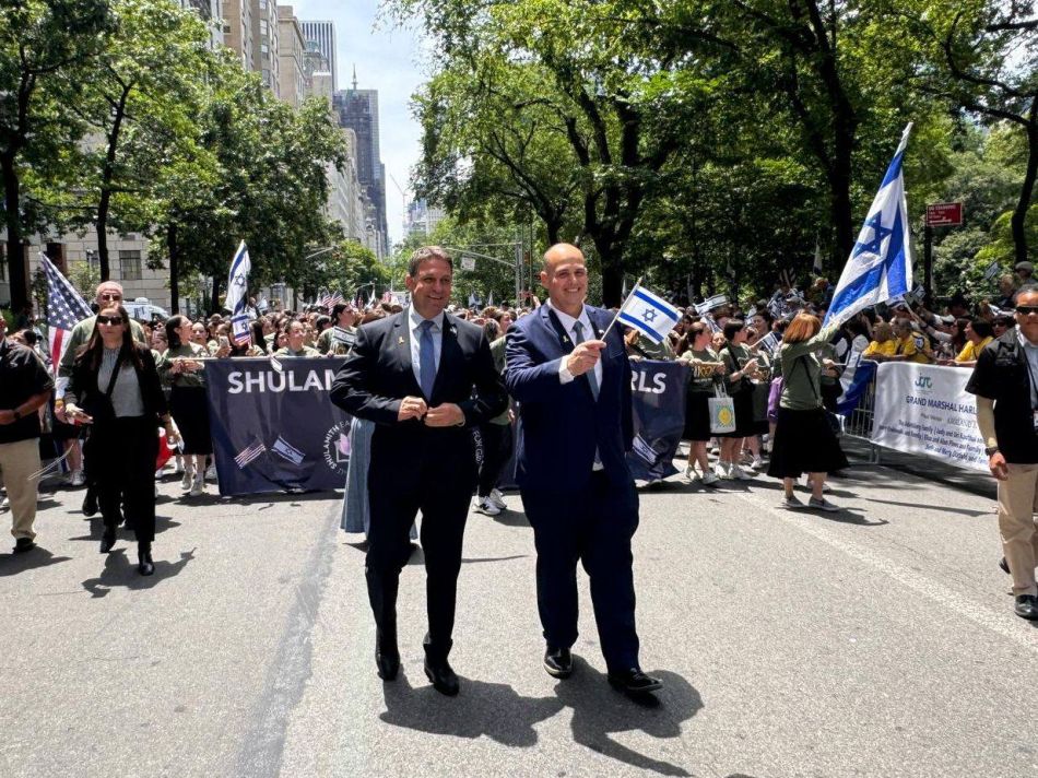 ראש עיריית בת ים, השתתף בצעדת תמיכה ענקית שנערכה בניו יורק