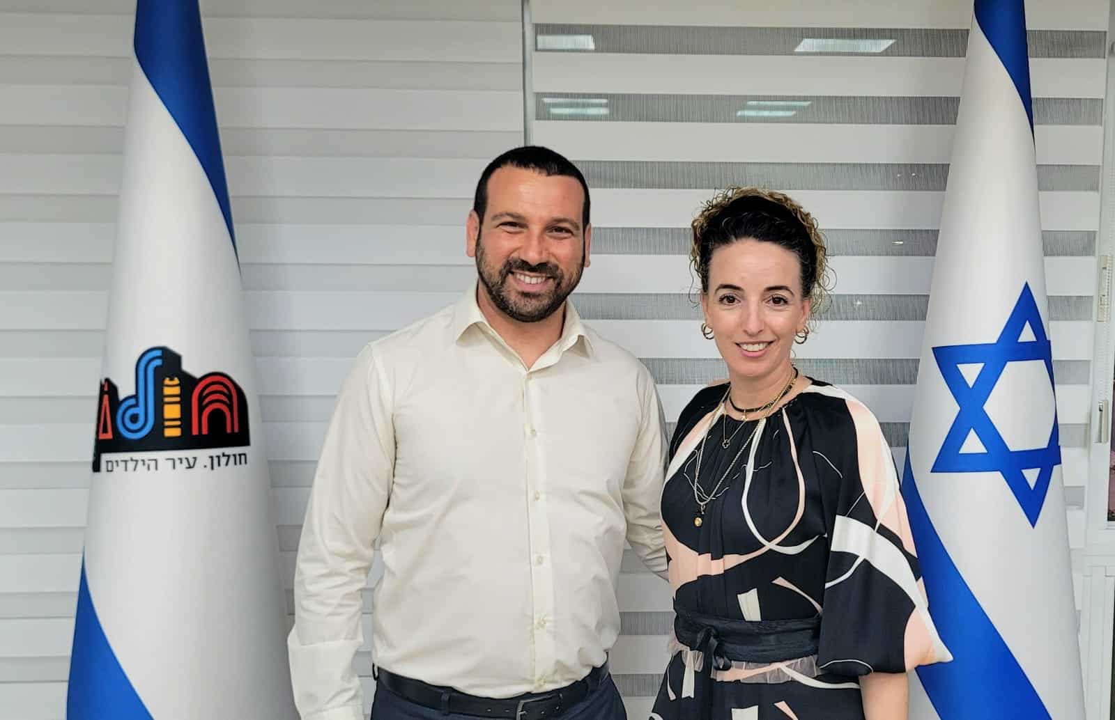 קינן וסילמן בפגישתם בעיריית חולון- צילום באדיבות לשכת השרה להגנת הסביבה