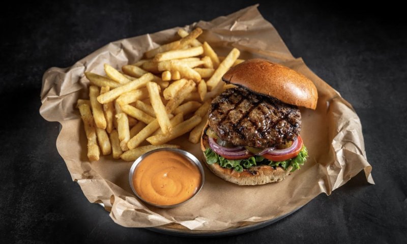 הקאמבק הקולינרי של ROZA: המסעדה המיתולוגית פותחת סניף חדש בקניון עופר רחובות