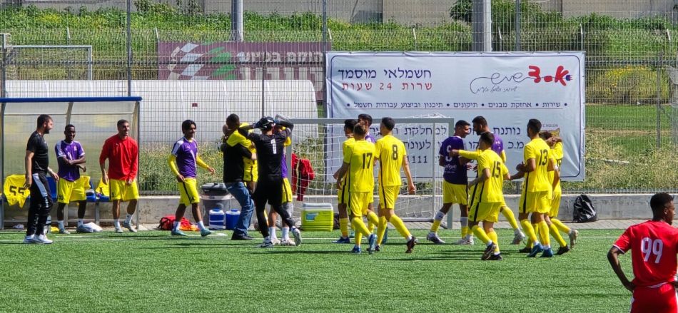 במעמד צד אחד
